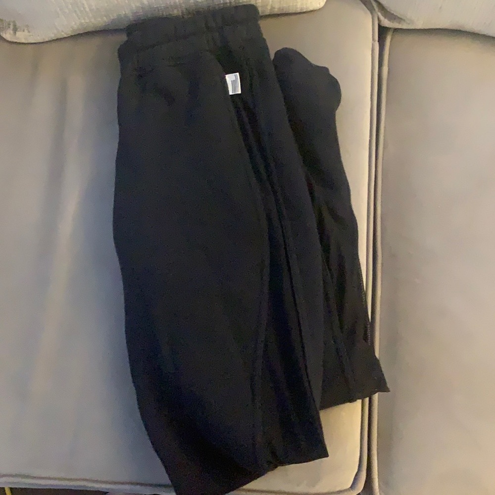 Good American sweat pants